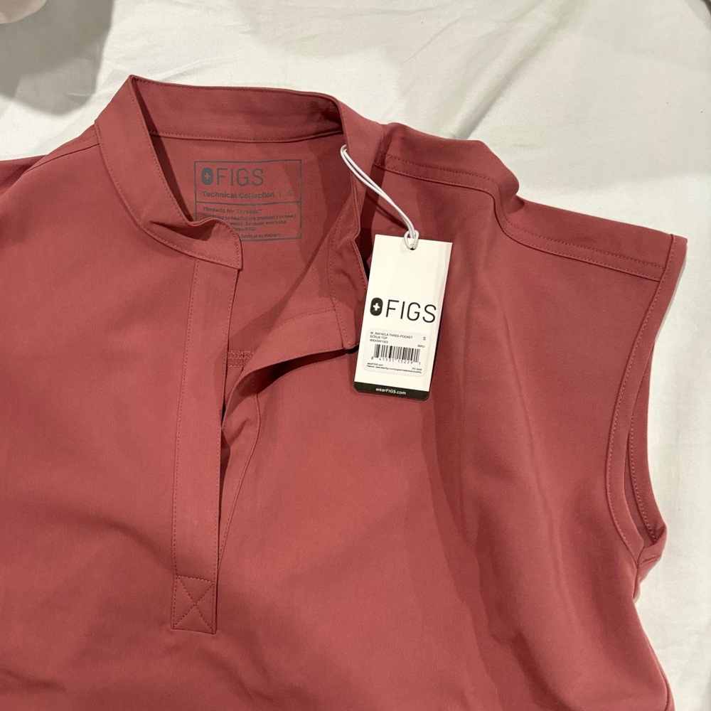 Figs Rafaela scrub top in mauve